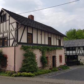 Hommes Haus，位于Herschbroich的酒店