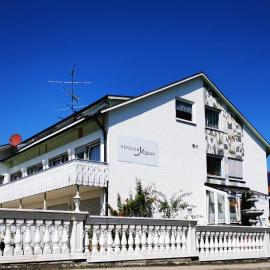 Pension Mozart，位于奥托博伊伦的酒店