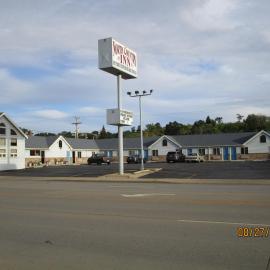 North Country Inn & Suites，位于Mandan的酒店