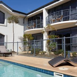 Delorenzo Studio Apartments，位于纳尔逊的酒店