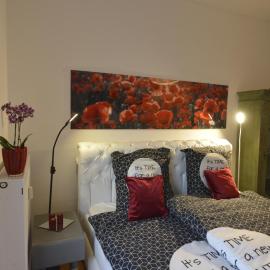 Kaiserliche Hofpost, mit Whirlpool und 2 Terrassen，位于施莱登的酒店