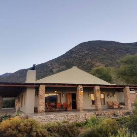 Ribboksfontein Guest Farm，位于De Rust的酒店