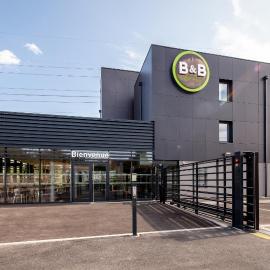 B&B HOTEL Igny Palaiseau，位于伊尼的酒店