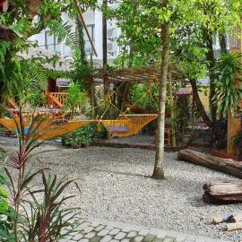 Roy's Rendezvous Boracay，位于长滩岛的酒店