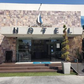 Hotel Velario，位于提华纳的酒店