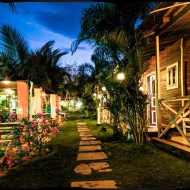 Boaty's Beach Cottages，位于卡兰古特的酒店