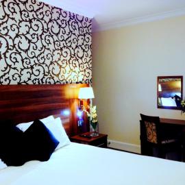 Ely House Hotel，位于伍尔弗汉普顿的酒店