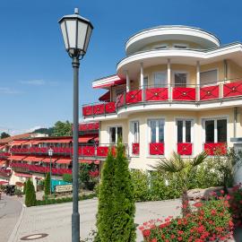 Wellness Privathotel Post an der Therme，位于巴登韦勒的酒店