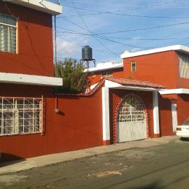 Casa Celia，位于莫雷利亚的酒店