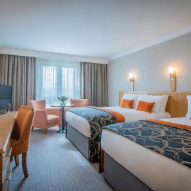 Clayton Hotel, Manchester Airport,位于Manchester Airport的酒店