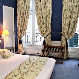 Hôtel Le Régent，位于维莱科特雷的酒店