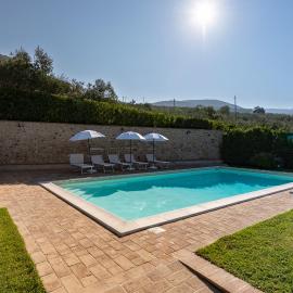Agriturismo Monte Cologna，位于福利尼奥的酒店