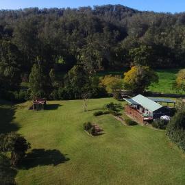 Afterglow Cottages，位于贝林真的酒店