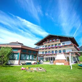 Berghof Mitterberg，位于格洛博明的酒店