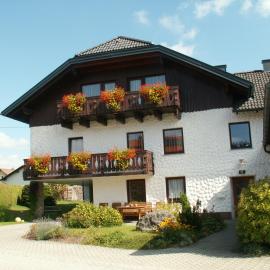 Gästehaus Familie Grudl，位于Bärnkopf的酒店