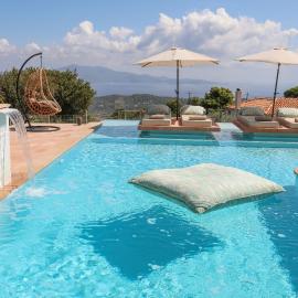 ANGIO VILLAS SPA，位于斯基亚索斯镇的酒店