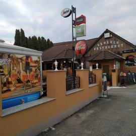 Fehérló Vendégház & Restaurant，位于比克的酒店