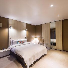 Soho Hotel Airport