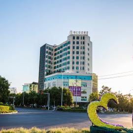 Metropolo Jinjiang Hotels Yining Development Zone Branch，位于伊宁的酒店