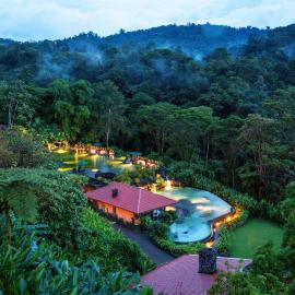 Peace Lodge，位于Vara Blanca的酒店