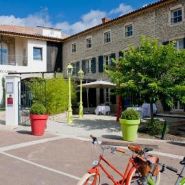Frédéric Carrion - Cuisine, Hôtel & Spa,位于Viré的酒店