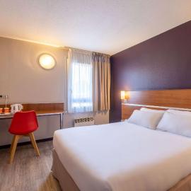 Comfort Hotel Linas - Montlhery，位于蒙雷里的酒店
