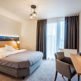 MEAT UND STAY Hotel，位于哈尔的酒店