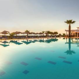 Hotel Nour Congress & Resort，位于比塞大的酒店