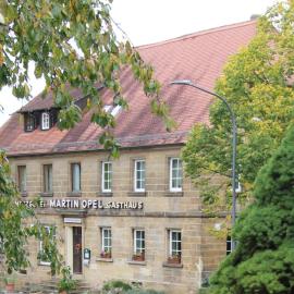 Hotel-Gasthof Opel Bed & Breakfast,位于Heinersreuth的酒店