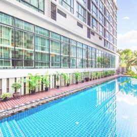 Mida Hotel Ngamwongwan - SHA Plus，位于暖武里府的酒店