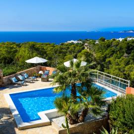 CAN COSTA Amazing view of sunset in Cala Vadella beach，位于卡拉瓦德亚的酒店