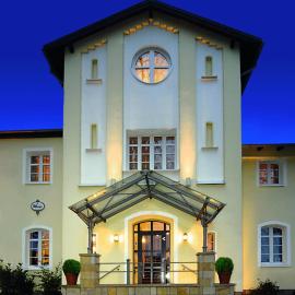 Hotel Xtra Gleis，位于赫尔斯特尔的酒店
