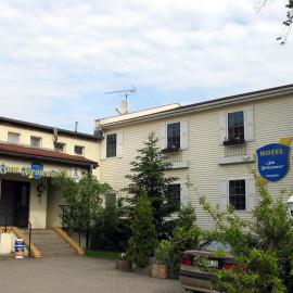 Hotel & Restaurant "Zum Firstenstein"，位于Königshain的酒店