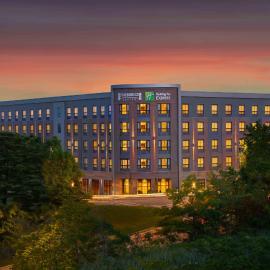 Staybridge Suites - Quincy by IHG