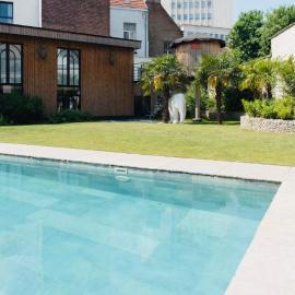 Koto Garden Suites，位于安特卫普的酒店