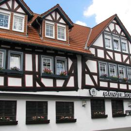 Restaurant / Pension Mainzer Tor，位于阿尔斯费尔德的酒店