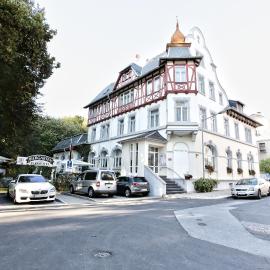 Parkhotel Meerane，位于梅拉内的酒店
