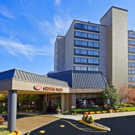 Crowne Plaza Englewood by IHG，位于恩格尔伍德的酒店