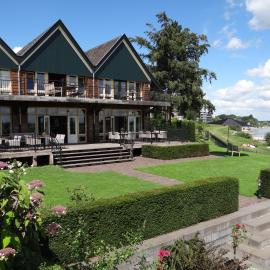 Villa Veertien，位于迪伦的酒店