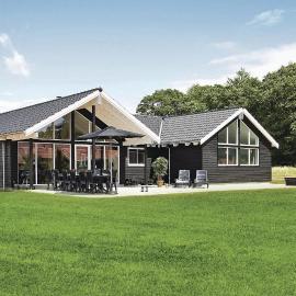 Holiday Home Kronens Have Tranekær Denm