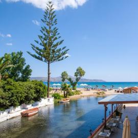 Kalyves Beach Hotel，位于卡莱维斯的酒店