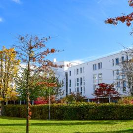 SCOTTY & PAUL Hotel Deggendorf，位于德根多夫的酒店