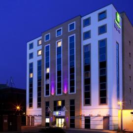 Holiday Inn Express London - Watford Junction by IHG，位于沃特福德的酒店