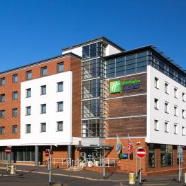 Holiday Inn Express Harlow by IHG，位于哈洛的酒店