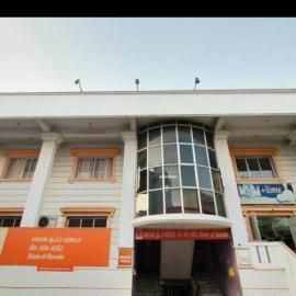 Ravi Krishna Inn，位于蓬蒂切里的酒店