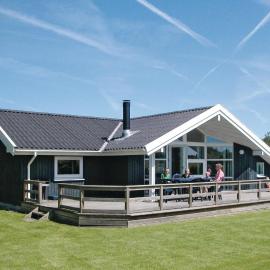 Holiday Home Engtoften Frørup Ii，位于Frørup的酒店