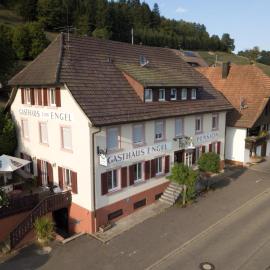 Gasthaus zum Engel，位于弗斯科巴赫的酒店
