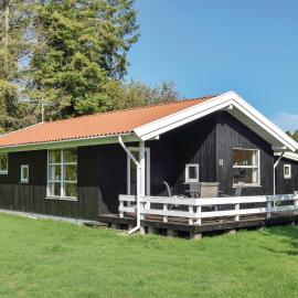 Three-Bedroom Holiday Home In Humble，位于哈姆堡的酒店