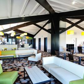 Relais Fasthotel Port Lauragais,位于Avignonet-de-Lauragais的酒店