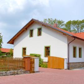 Hotel Na Statku Mirošov，位于Mirošov的酒店